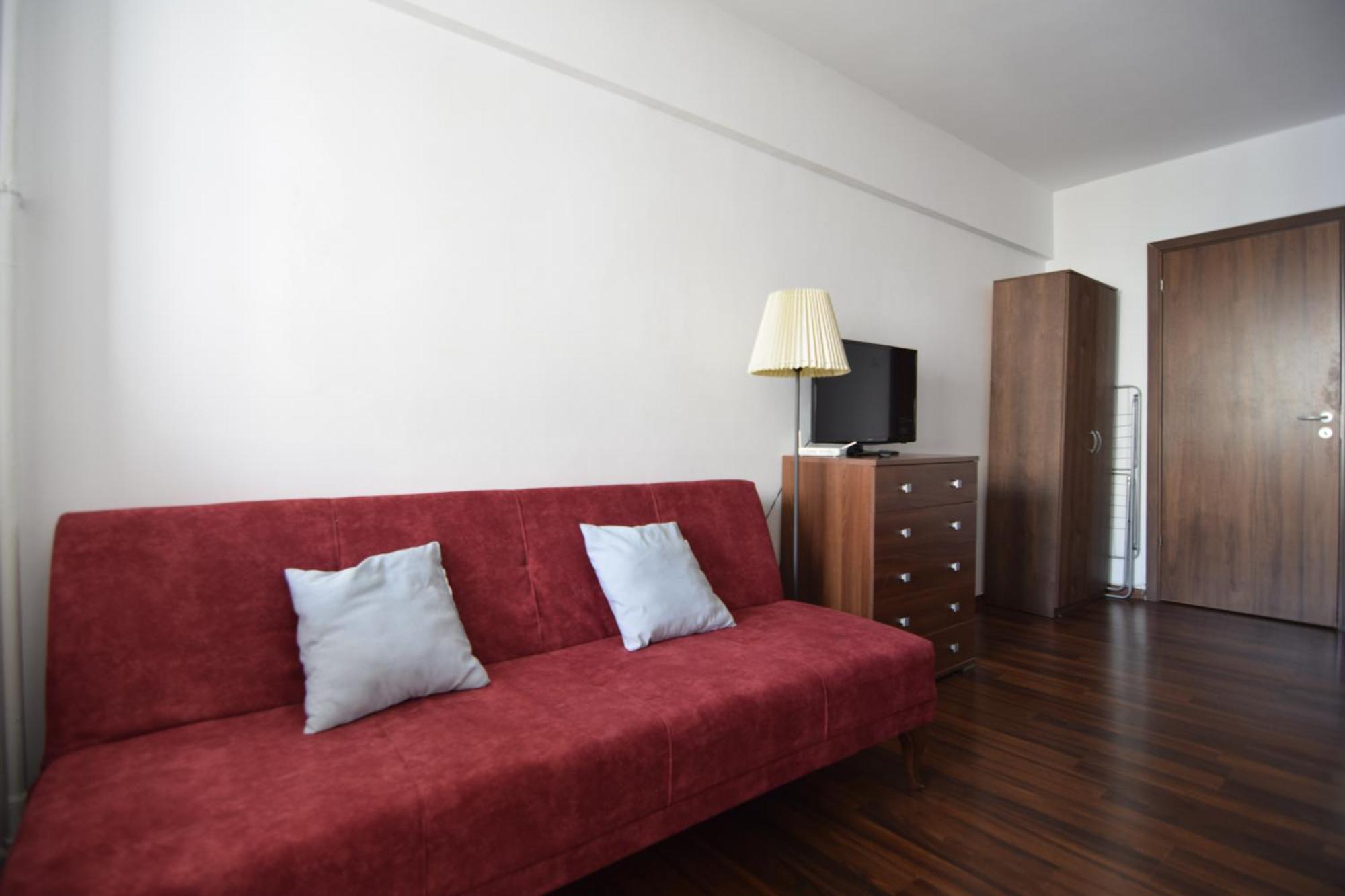 Апартаменты Resedinta Luterana Бухарест Экстерьер фото